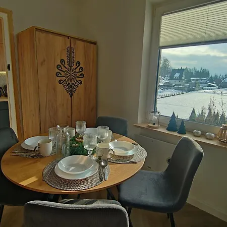 Sky View Apartment Bialy Dunajec, Panorama Tatr, Parking * ביאלי דונאייק